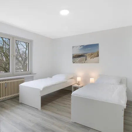 Apartament Mit Balkon In